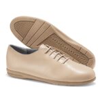 tan dinkles stinger guard shoe sole and side view