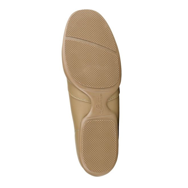 tan styleplus releve platinum guard shoe sole view